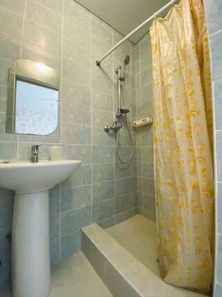 Гостевой дом Джулия Сукко Семейный пятиместный номер "Джулия" Сукко-3